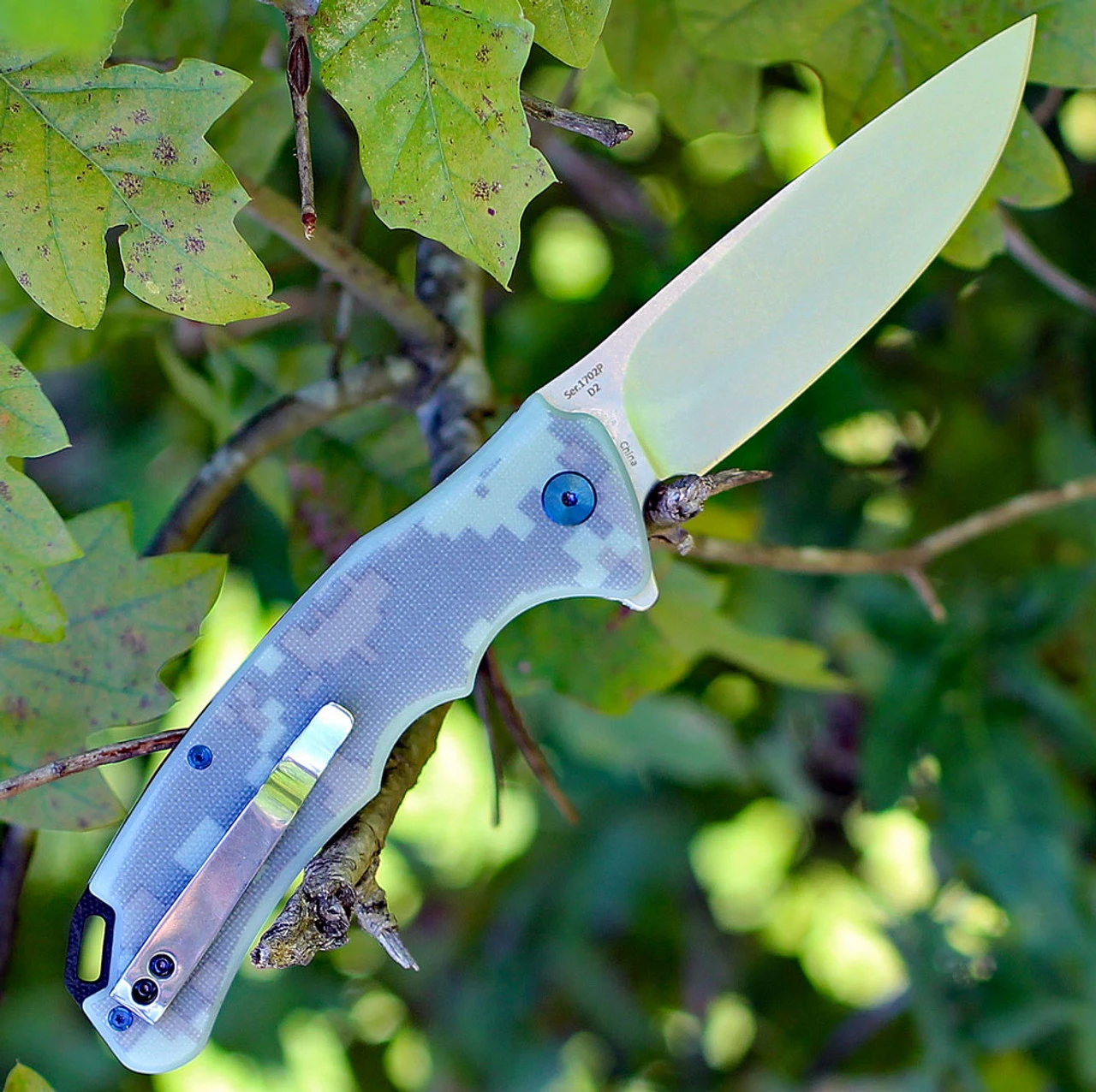 Artisan Tradition ATZ1702PCG, 3.94" D2 Plain Blade, Camo G-10 Handle - Image 2