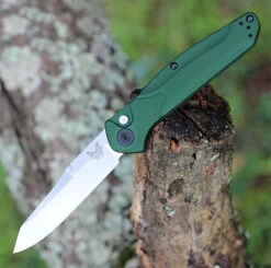 Benchmade Auto Osborne - Grn Alum (3.40" CPM-S30V) 9400